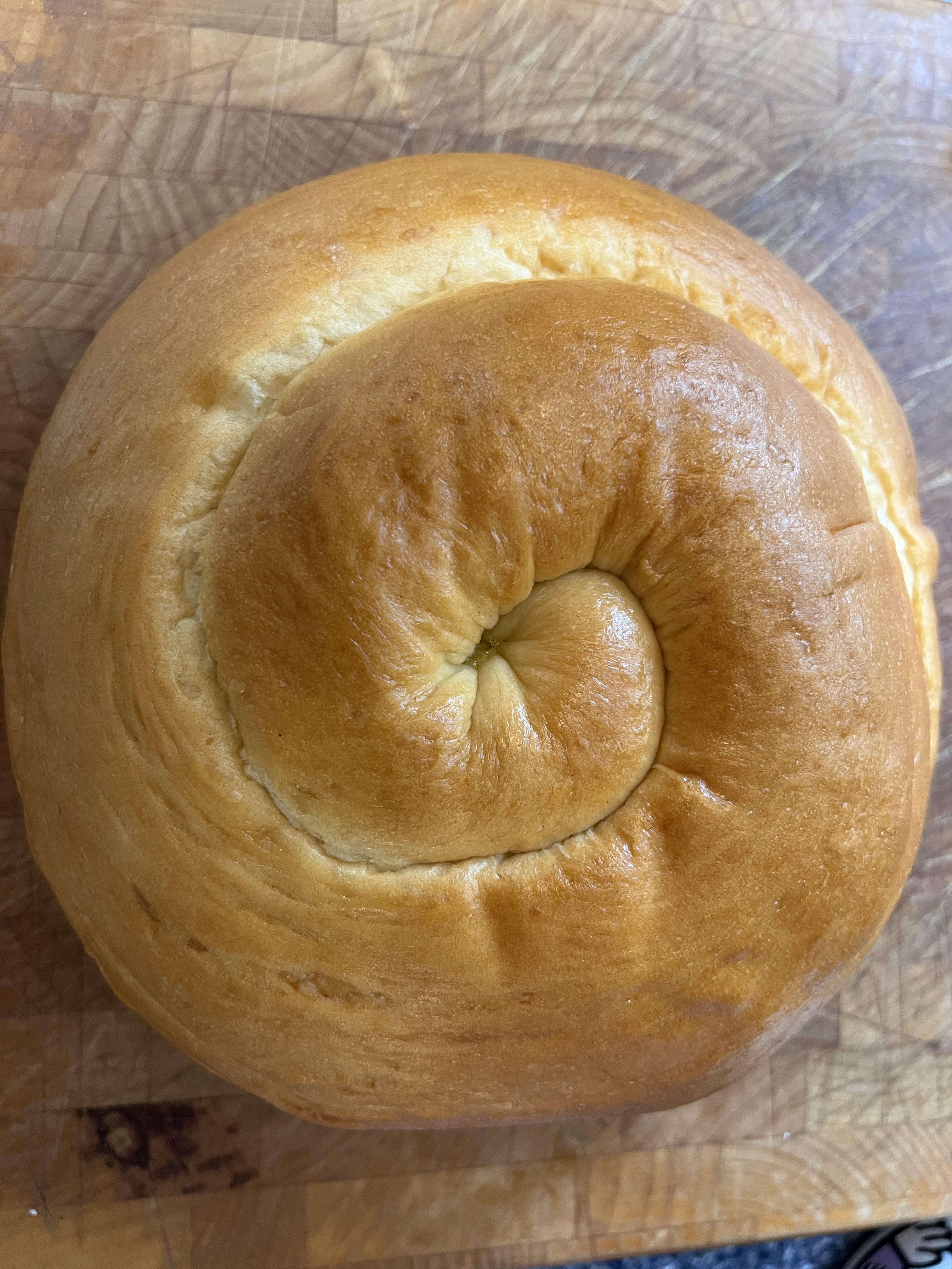 Round-challah-bread